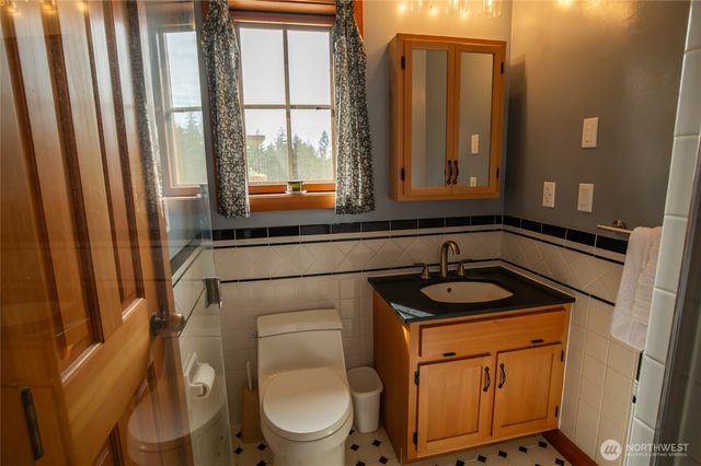 472 Redtail Lane, Lopez Island, WA 98261