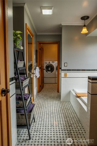 472 Redtail Lane, Lopez Island, WA 98261