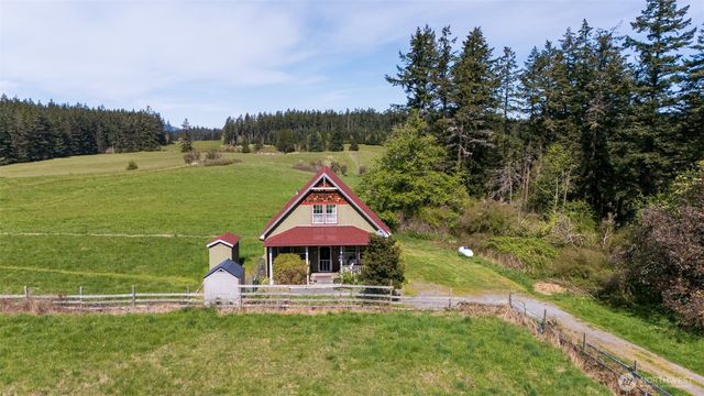 472 Redtail Lane, Lopez Island, WA 98261