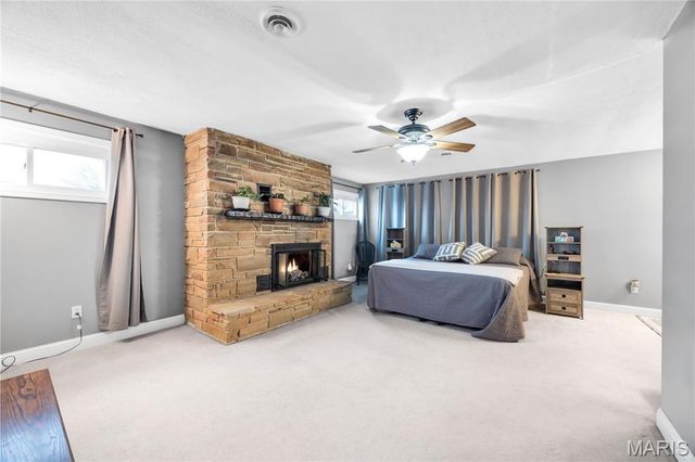 128 E 11th Street, Hermann, MO 65041