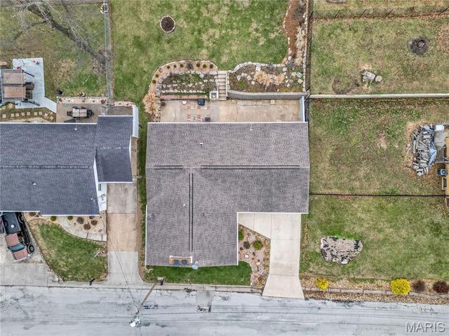 128 E 11th Street, Hermann, MO 65041