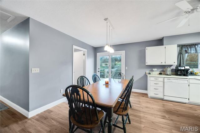 128 E 11th Street, Hermann, MO 65041