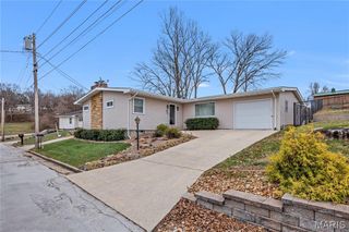 128 E 11th Street, Hermann, MO 65041