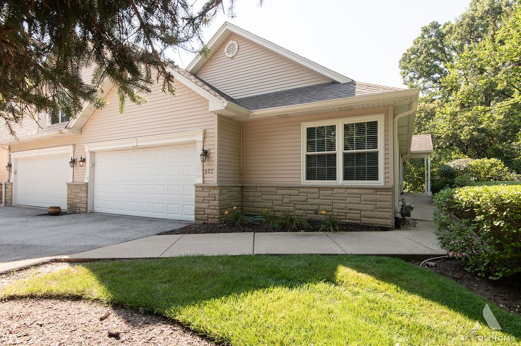 927 Treeline Court, Lockport, IL 60441 — exterior