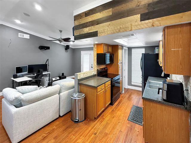 2110 Snowmass Lane, Garland, TX 75044