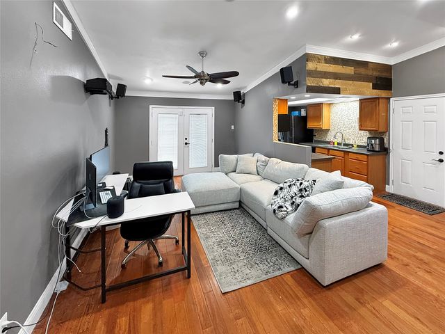 2110 Snowmass Lane, Garland, TX 75044