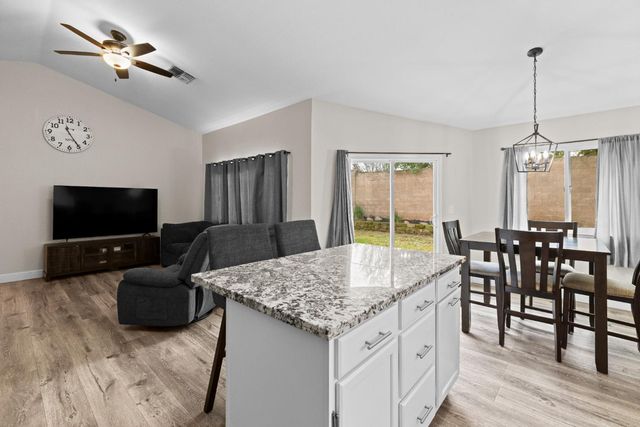 2420 Inverness Dr, Lincoln, CA 95648