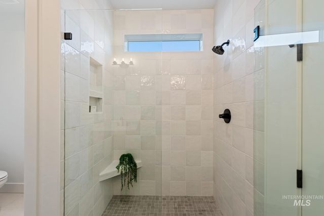 863 W Malbar St, Meridian, ID 83646