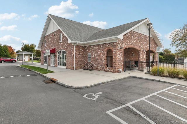 37 Weatherby Lane, Central Islip, NY 11722