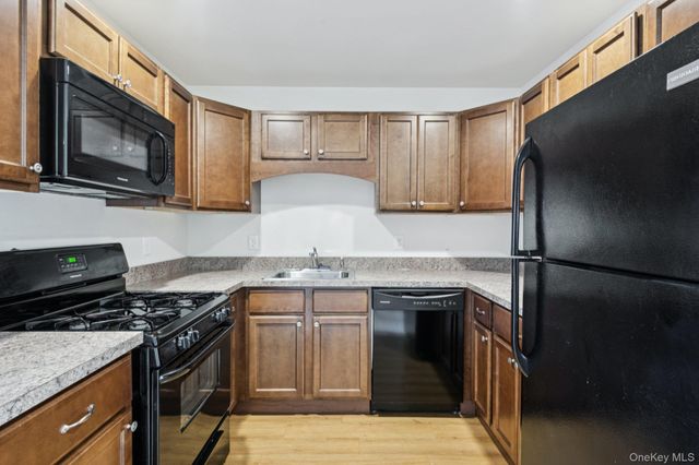 37 Weatherby Lane, Central Islip, NY 11722