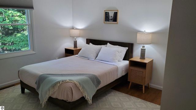 7967 Sunset Drive, Traverse City, MI 49685