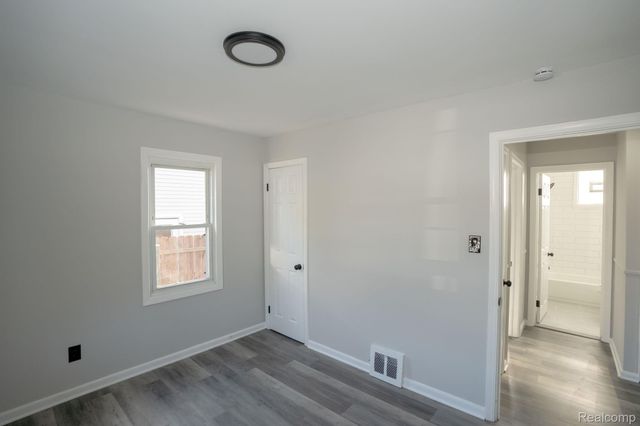 19820 Avalon Street, St. Clair Shores, MI 48080