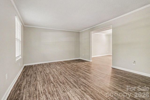 409 Vista Grande Circle, Charlotte, NC 28226
