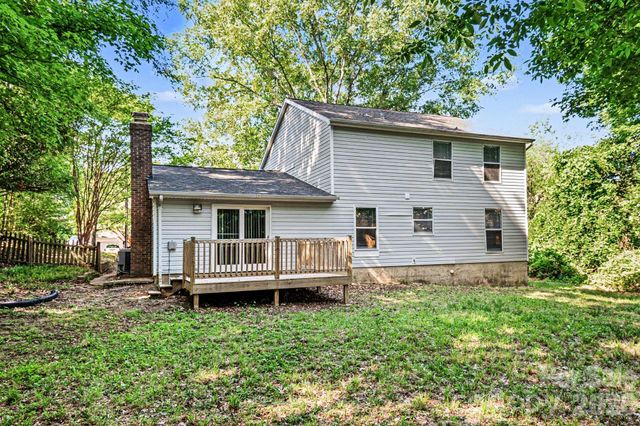 409 Vista Grande Circle, Charlotte, NC 28226