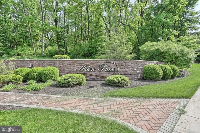 1025 RIVERSTONE CIR, Lebanon, PA 17042