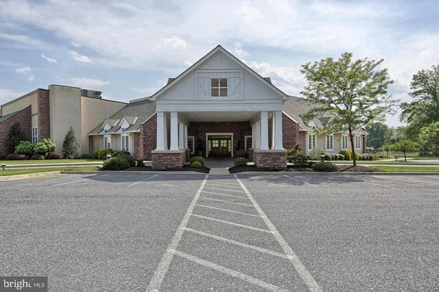 1025 RIVERSTONE CIR, Lebanon, PA 17042