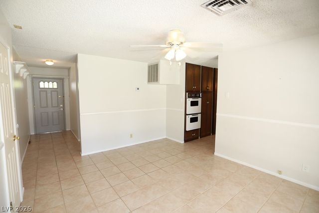 2725 Colanthe Avenue, Las Vegas, NV 89102