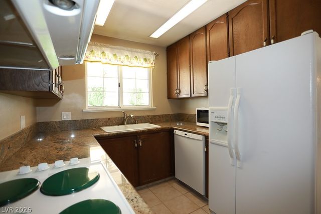 2725 Colanthe Avenue, Las Vegas, NV 89102