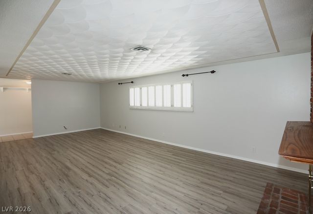 2725 Colanthe Avenue, Las Vegas, NV 89102