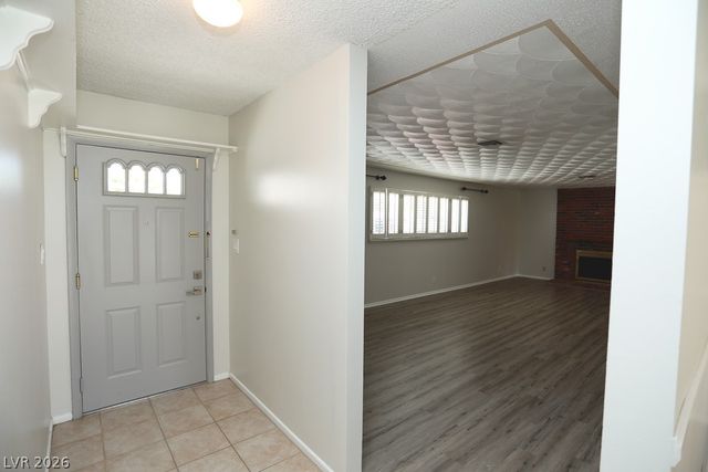 2725 Colanthe Avenue, Las Vegas, NV 89102