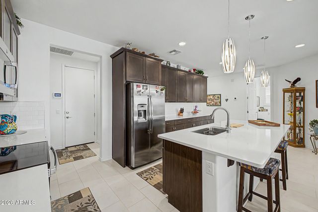 123 S NAPLES Lane, Casa Grande, AZ 85122