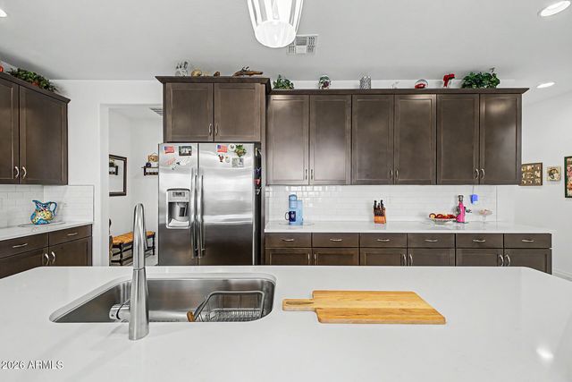 123 S NAPLES Lane, Casa Grande, AZ 85122