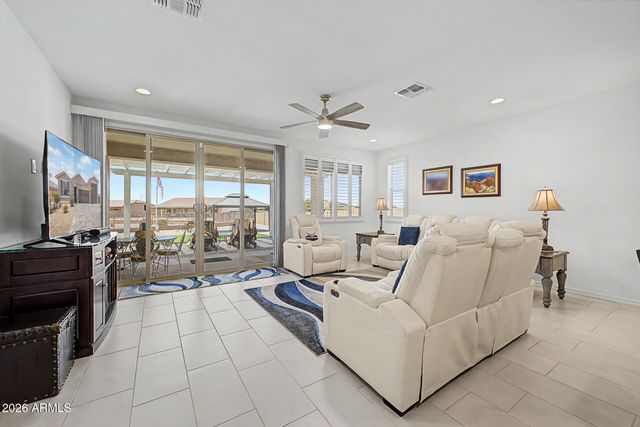 123 S NAPLES Lane, Casa Grande, AZ 85122