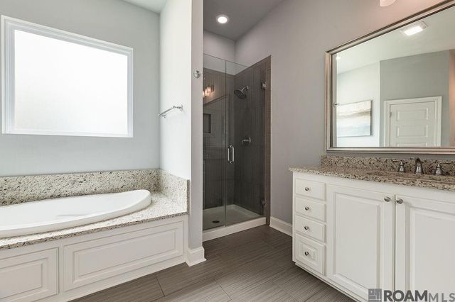 15463 Green Trails Blvd, Baton Rouge, LA 70817