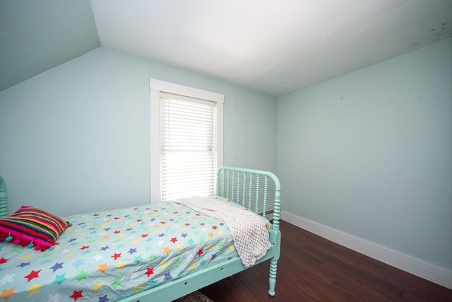 20 Oak Court, Clinton, MA 01510