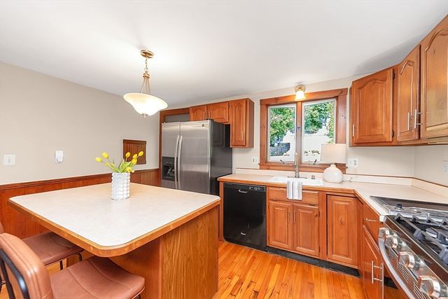 20 Oak Court, Clinton, MA 01510