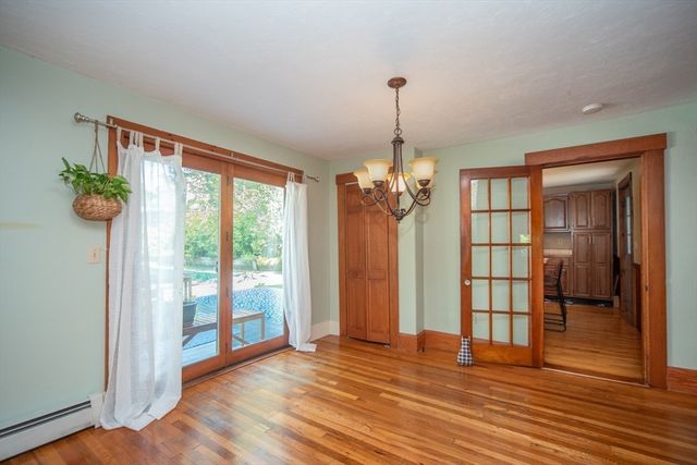 20 Oak Court, Clinton, MA 01510