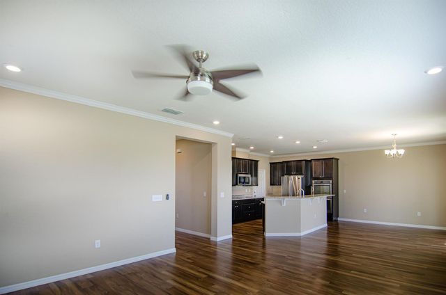 5600 NW Pine Trail Circle, Port St Lucie, FL 34983