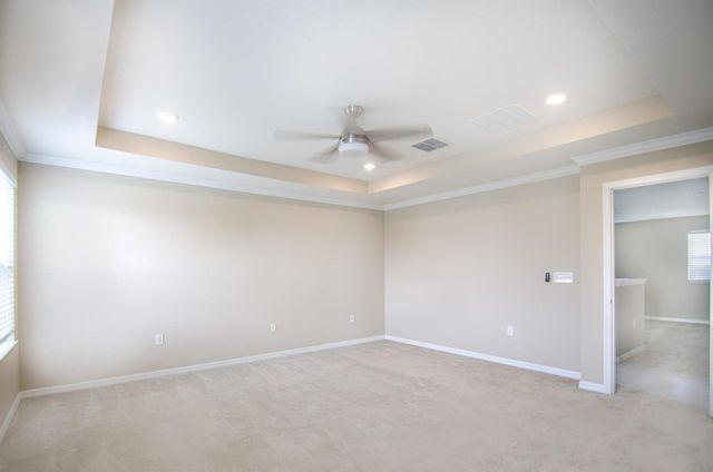 5600 NW Pine Trail Circle, Port St Lucie, FL 34983