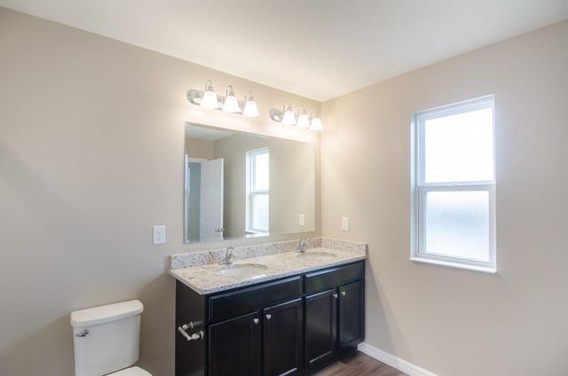 5600 NW Pine Trail Circle, Port St Lucie, FL 34983