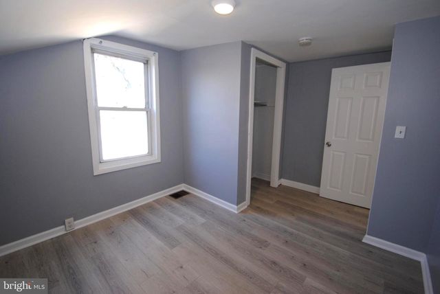 414 LAWRENCE ST, Burlington, NJ 08016