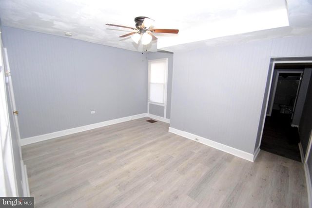 414 LAWRENCE ST, Burlington, NJ 08016