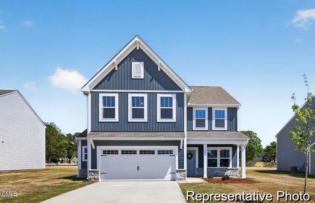 104 Benson Village Drive 32, Benson, NC 27504