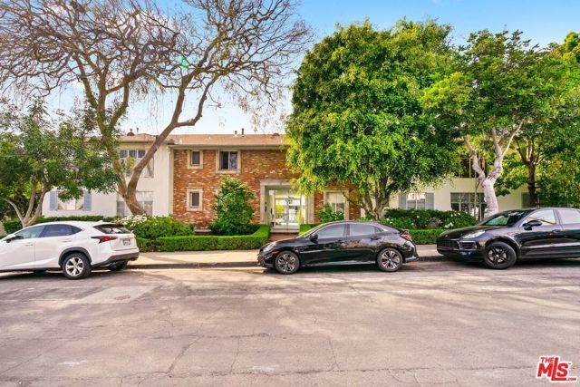 1222 Princeton Street 10, Santa Monica, CA 90404