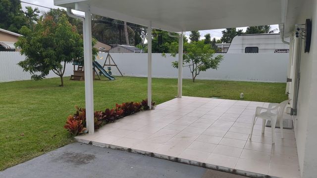 6325 Grant Court, Hollywood, FL 33024