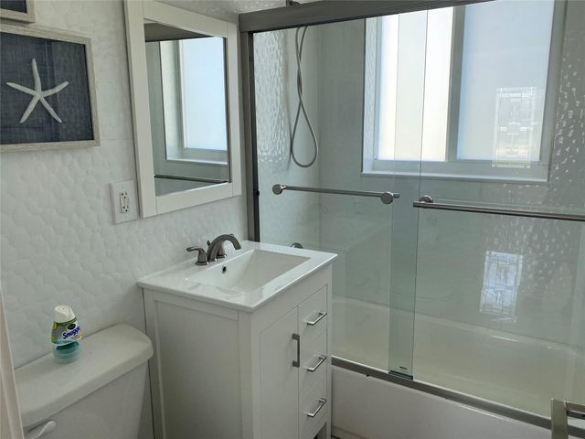 6325 Grant Court, Hollywood, FL 33024