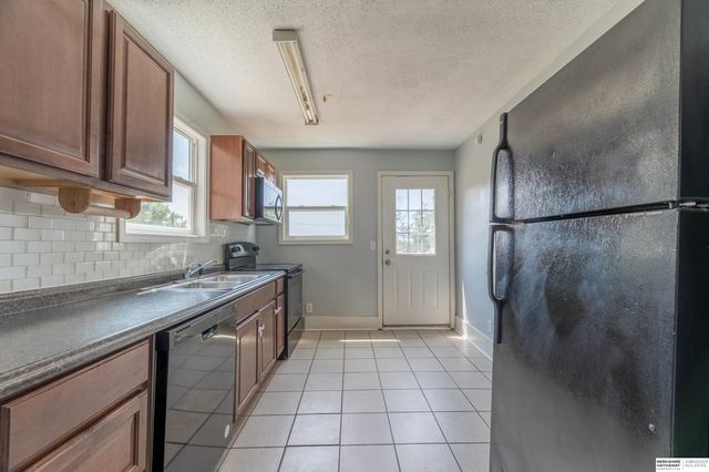 3728 N 53rd Street, Omaha, NE 68104