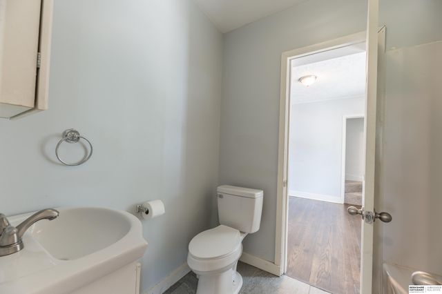 3728 N 53rd Street, Omaha, NE 68104