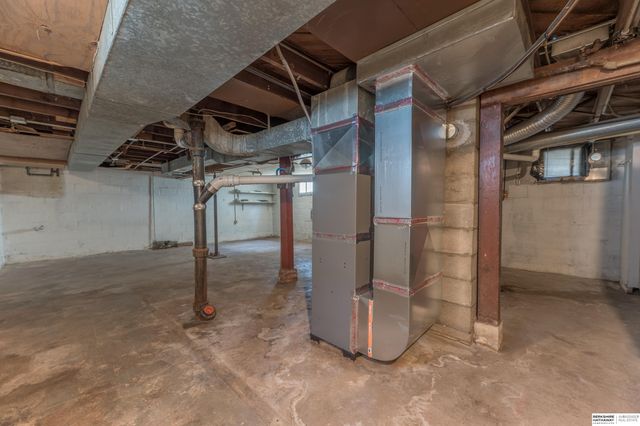 3728 N 53rd Street, Omaha, NE 68104