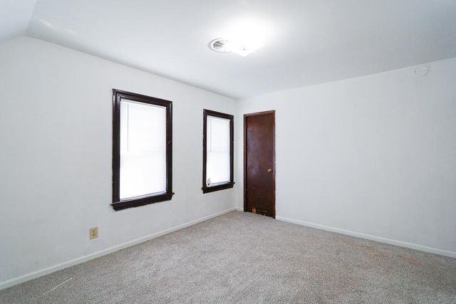 489 Whitall Street, Saint Paul, MN 55130