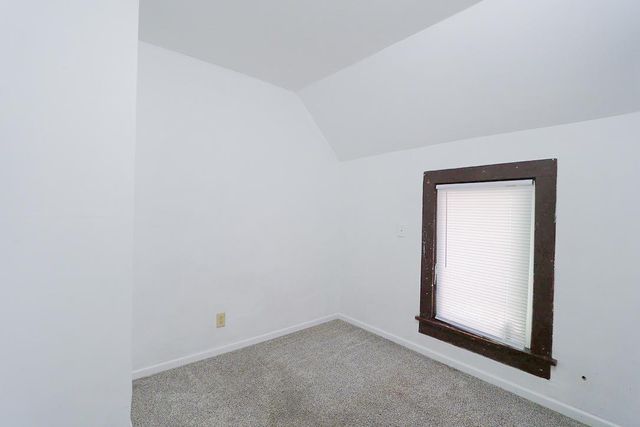 489 Whitall Street, Saint Paul, MN 55130
