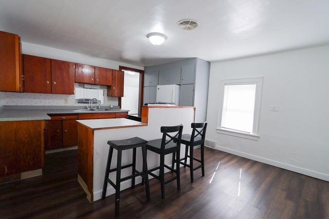 489 Whitall Street, Saint Paul, MN 55130
