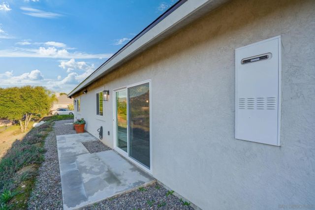 22916 Tombill Rd, Ramona, CA 92065