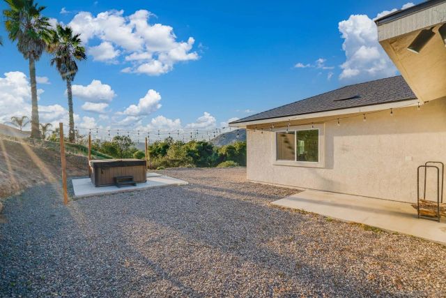 22916 Tombill Rd, Ramona, CA 92065