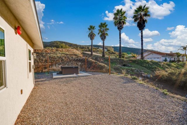 22916 Tombill Rd, Ramona, CA 92065