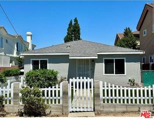 2221 Bataan Road A, Redondo Beach, CA 90278
